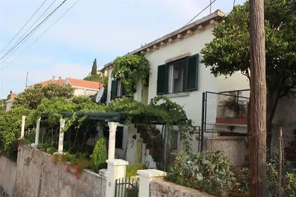 Arbanasin Apartament *